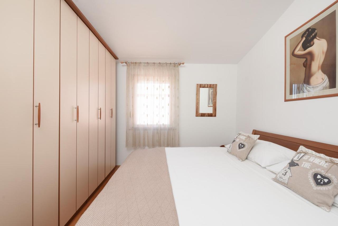 Lola Maria 2 Apartment ซาดาร์ ภายนอก รูปภาพ